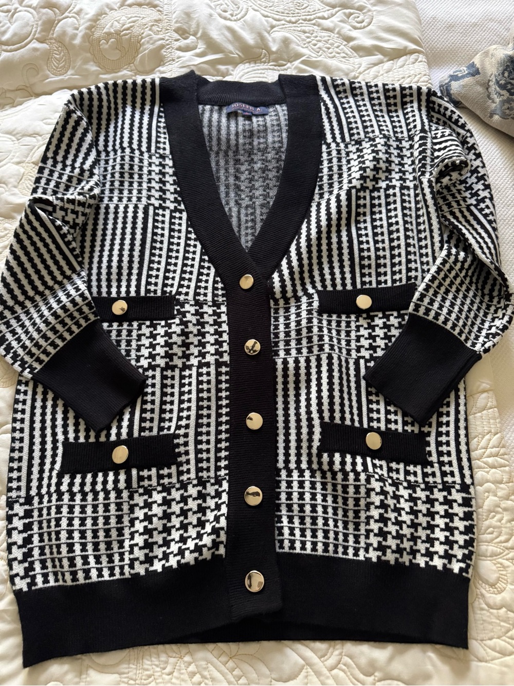 Joseph A. Black & White Checkered Knit Cardigan with Gold Buttons